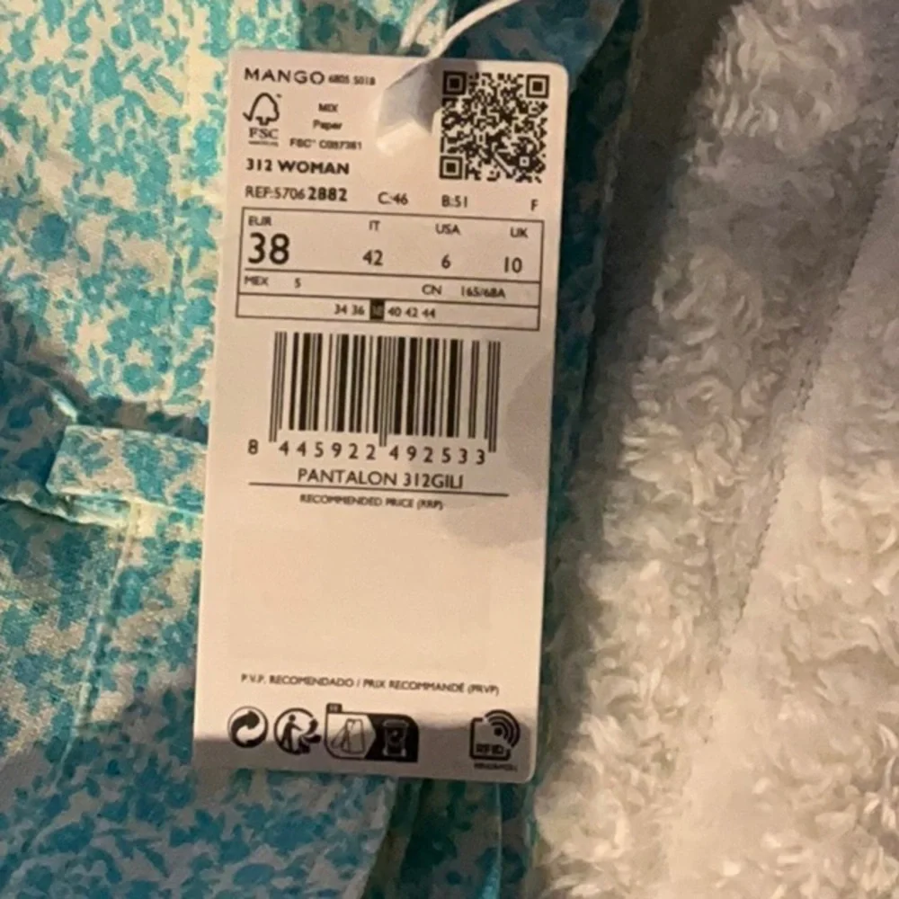 MANGO NWT Floral Linen Blend Flare Pants in Sz 2, 4 & 6
